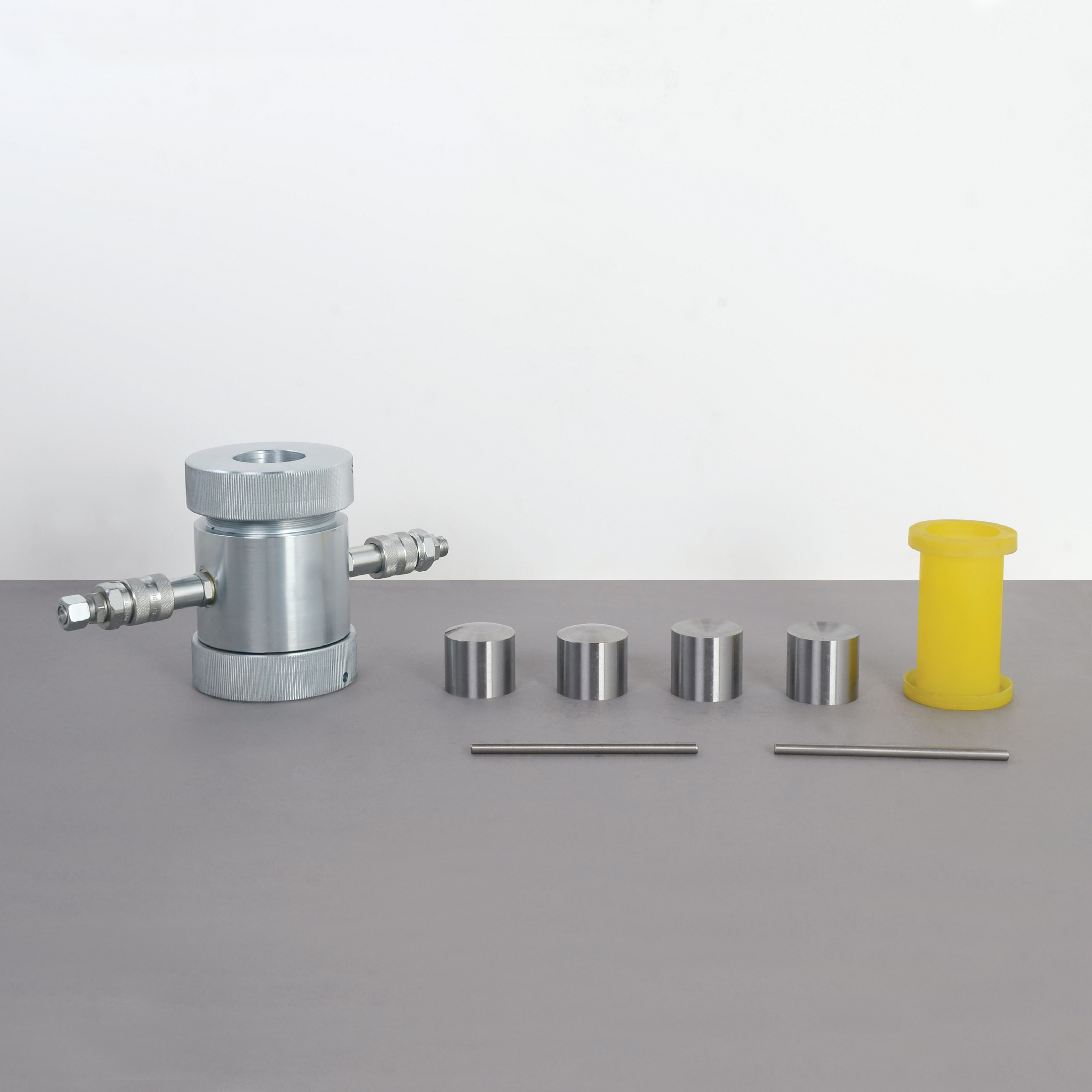 Hoek Triaxial Cell